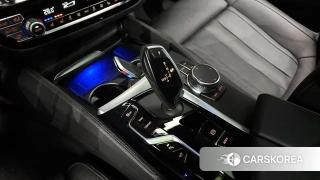 BMW 5 Series (G30) id 3734752 из Кореи 19