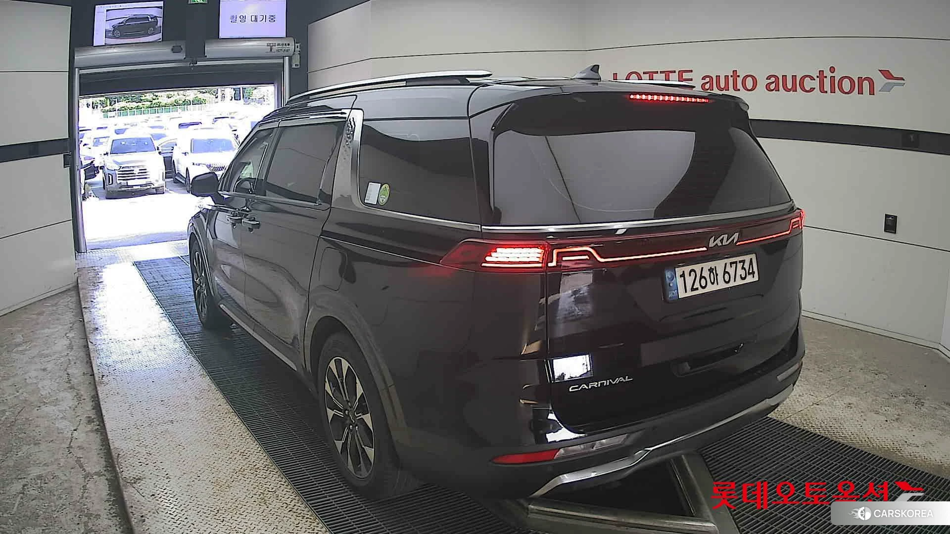 Kia Carnival id 4504365 из Кореи 36