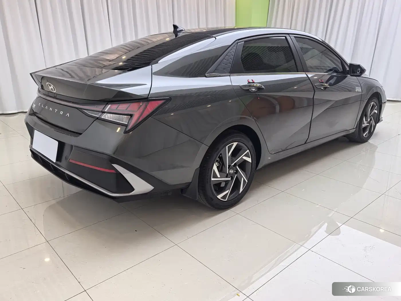 Hyundai Elantra id 4681260 из Китая 12