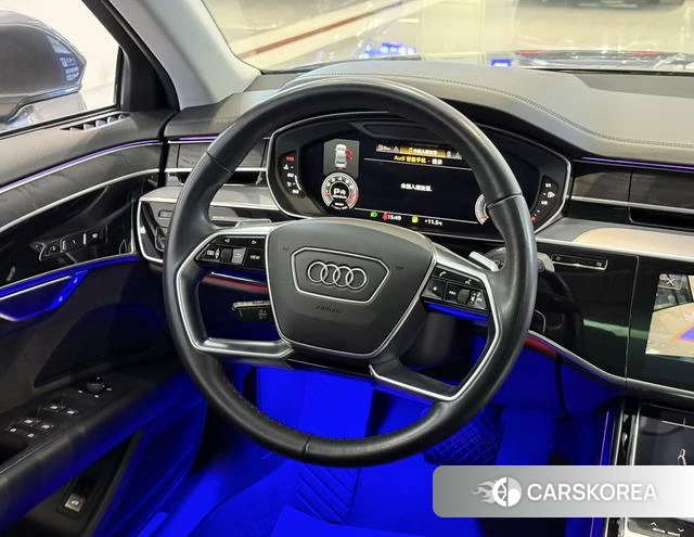 Audi A8 id 4392056 из Китая 16