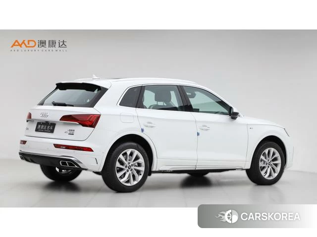 Audi Q5L id 4306919 из Китая 9