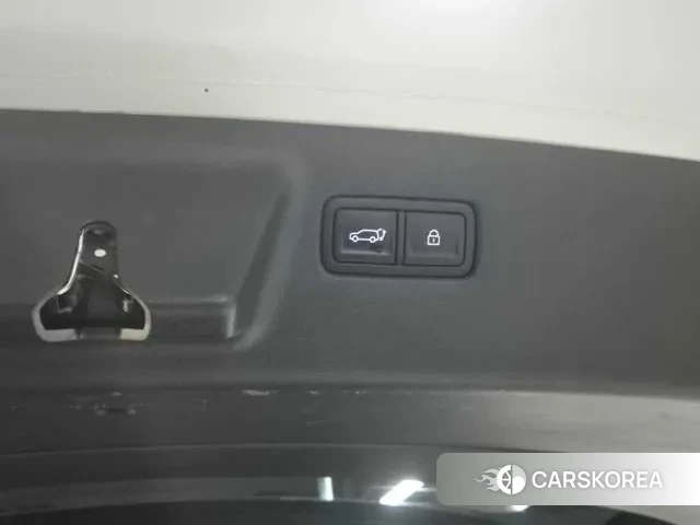 Hyundai Santa Fe (MX5) id 3576183 из Кореи 19