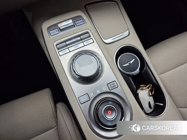 Genesis GV70 id 3765370 из Кореи 19