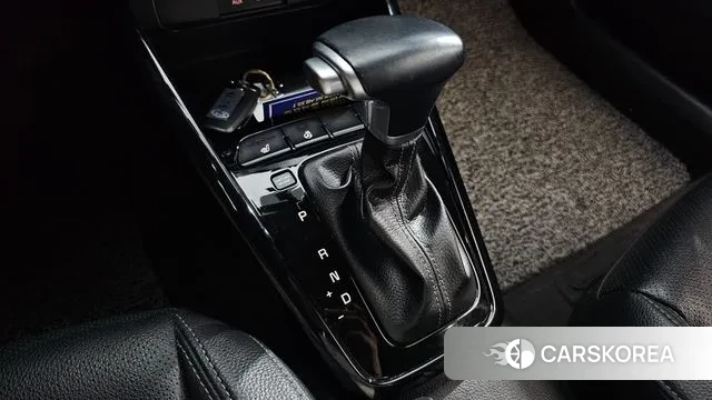 Kia Stonic id 3748744 из Кореи 19