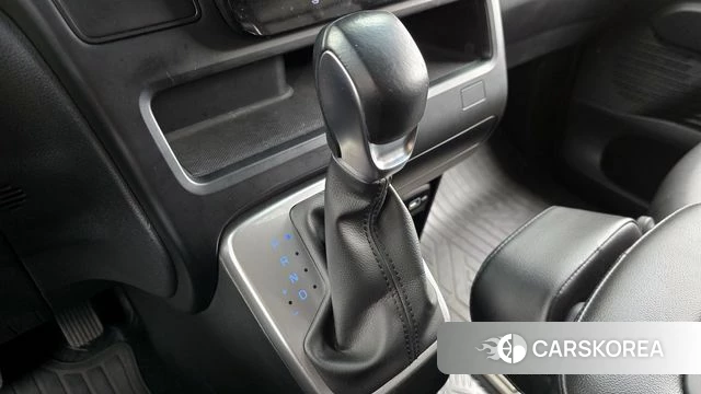 Hyundai Staria id 4355513 из Кореи 29