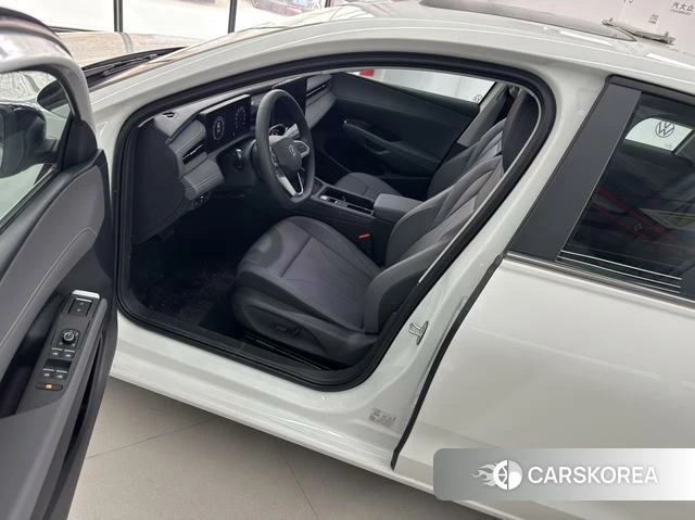 Volkswagen Lavida id 4298346 из Китая 15
