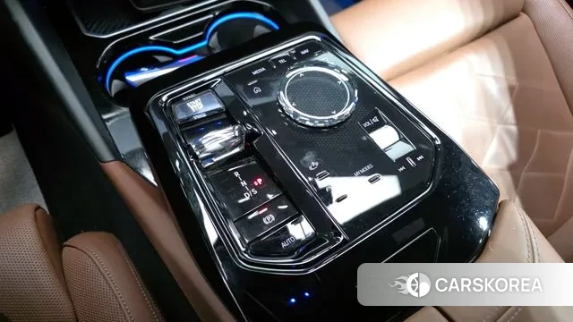 BMW 5 Series (G60) id 3614770 из Кореи 19