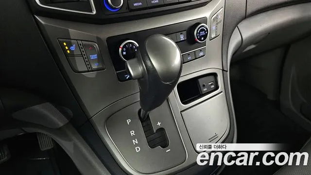 Hyundai The New Grand Starex id 2456889 из Кореи 19