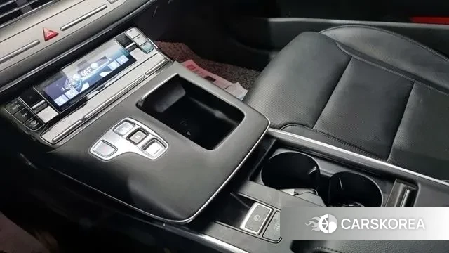 Hyundai The New Grandeur IG id 3421110 из Кореи 17