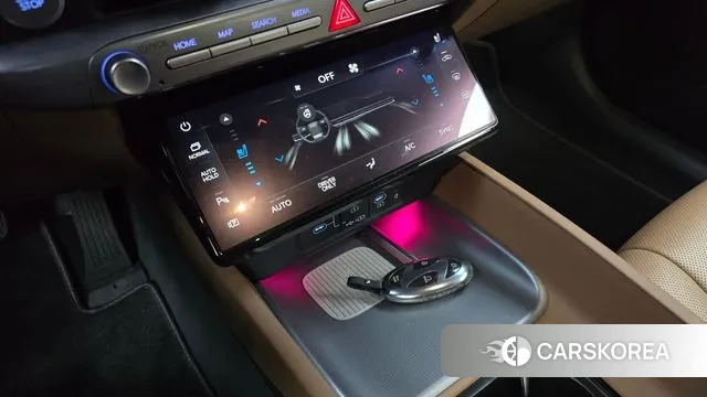 Hyundai Grandeur Hybrid (GN7) id 3316475 из Кореи 19