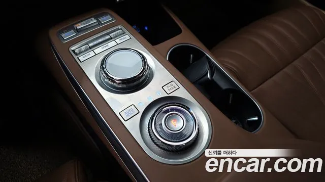 Genesis GV70 id 2519472 из Кореи 19