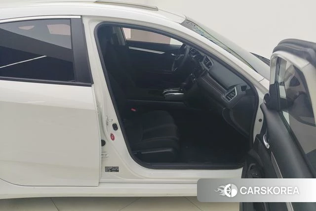 Honda Civic id 3784318 из Китая 16