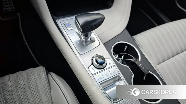 Genesis The New G70 id 3488094 из Кореи 19