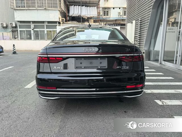 Audi A8 id 4274319 из Китая 12