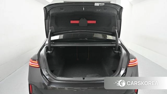 BMW 5 Series (G60) id 4834721 из Кореи 19