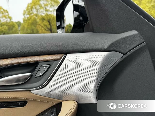 Cadillac CT5 id 4209720 из Китая 19