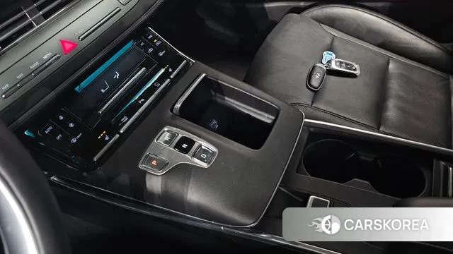 Hyundai The New Grandeur IG id 3428560 из Кореи 19