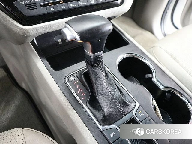 Kia The New Carnival id 4748327 из Кореи 19