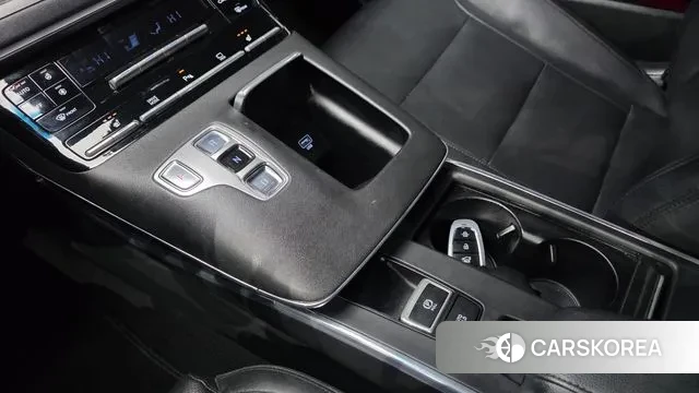 Hyundai The New Grandeur IG id 3494150 из Кореи 19