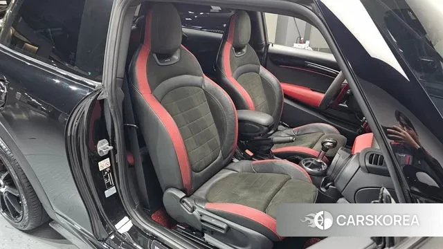 Mini Cooper S id 3176719 из Кореи 19