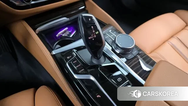 BMW 5 Series (G30) id 3432238 из Кореи 19