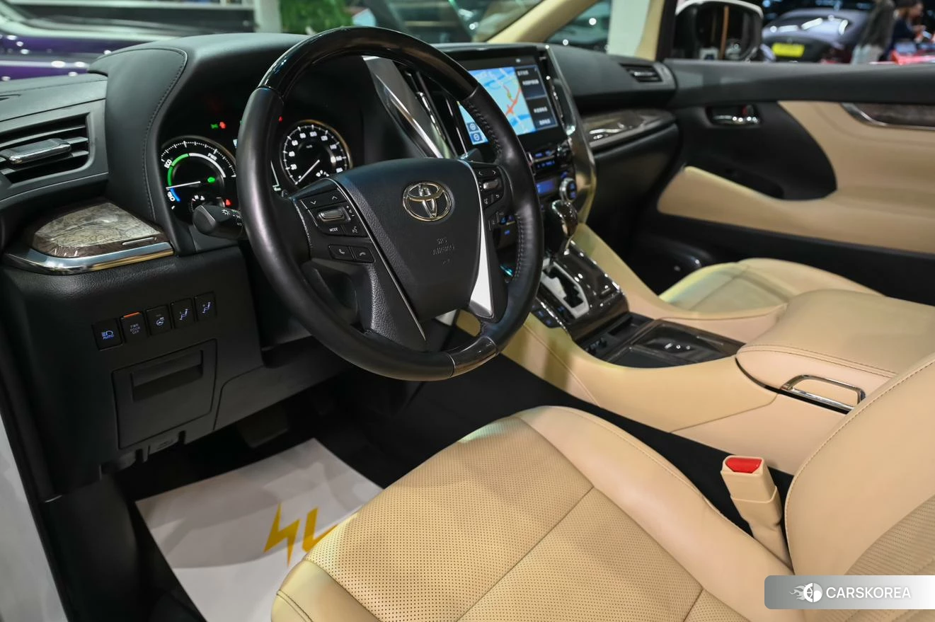 Toyota Alphard id 4514020 из Китая 23