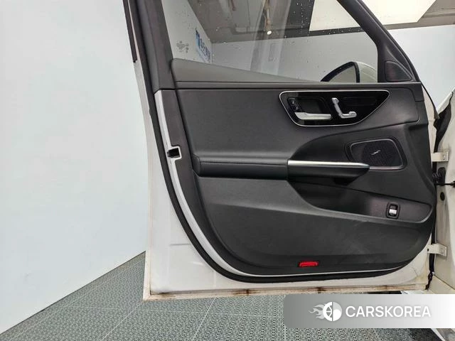 Mercedes-Benz Class C id 4209938 из Китая 18