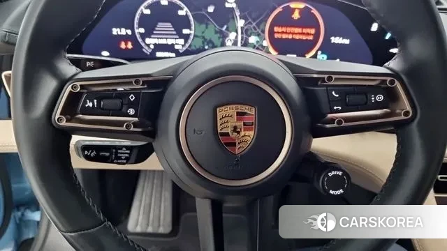 Porsche Taycan id 3191809 из Кореи 16