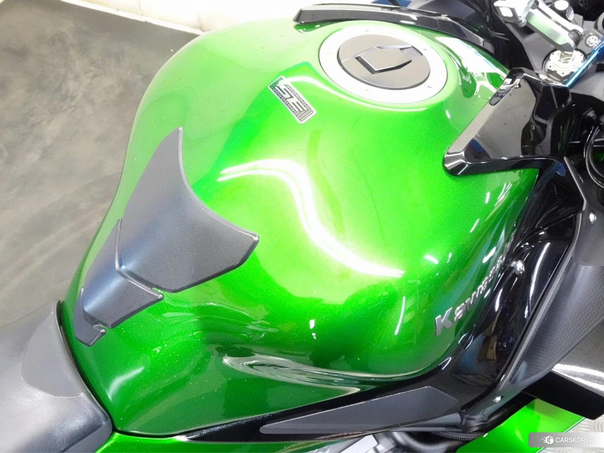 Kawasaki NINJA H2 SX SE id 4192763 из Японии 30