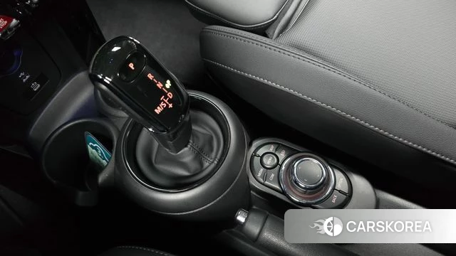 Mini Cooper id 4316099 из Кореи 31
