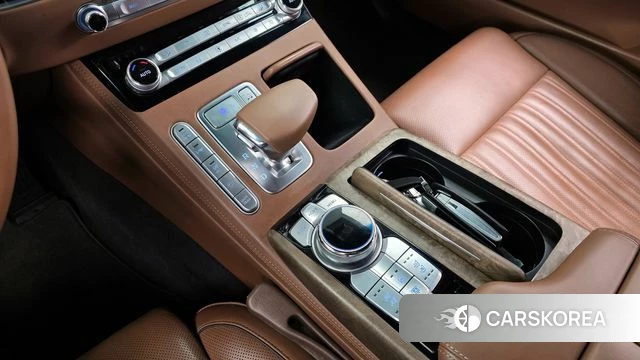 Genesis G90 id 3833398 из Кореи 19