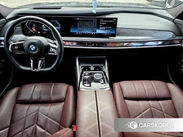 BMW 7 Series (G70) id 4360705 из Кореи 19