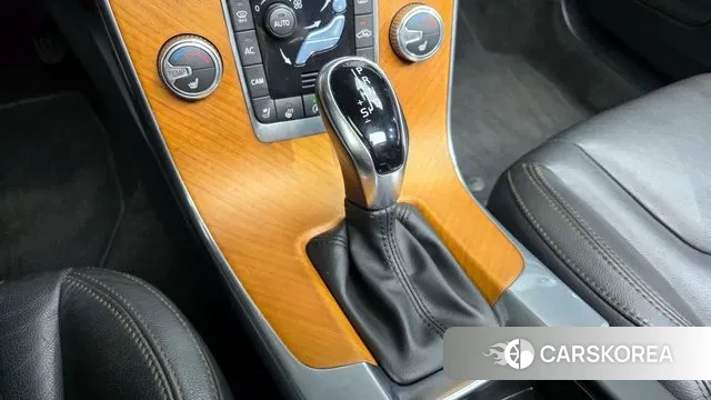 Volvo V60 Cross-Country id 3480423 из Кореи 19