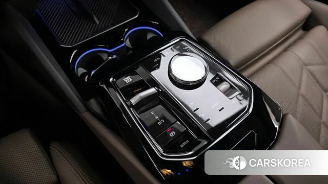 BMW 5 Series (G60) id 4177583 из Кореи 19