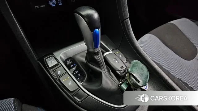 Hyundai Veloster (JS) id 3766716 из Кореи 19