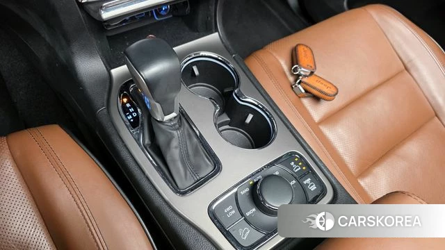 Jeep Grand Cherokee id 4283853 из Кореи 32