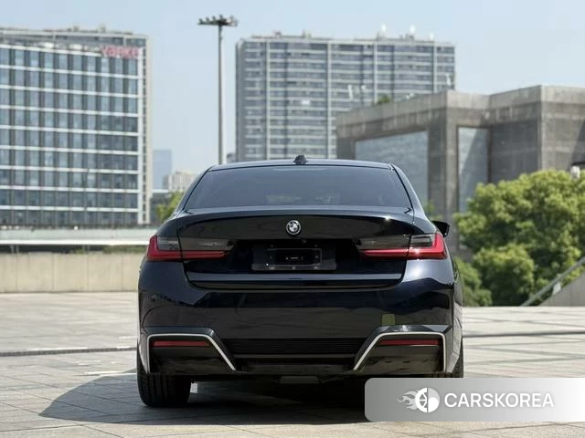 BMW i3 id 4207023 из Китая 19