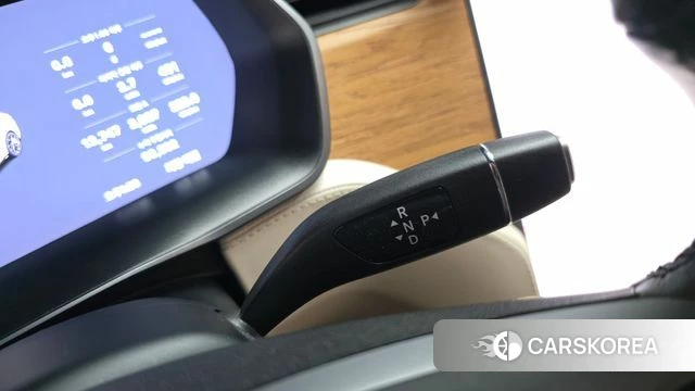 Tesla Model S id 4470985 из Кореи 19