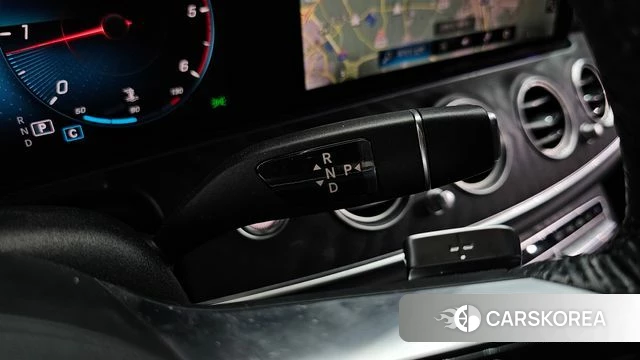 Mercedes-Benz E-Class W213 id 4671596 из Кореи 32