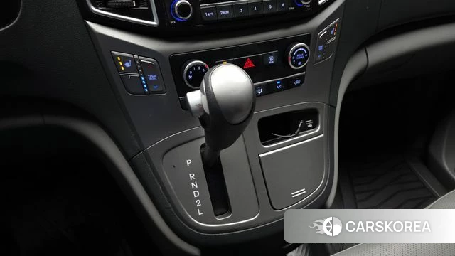 Hyundai The New Grand Starex id 4907766 из Кореи 29