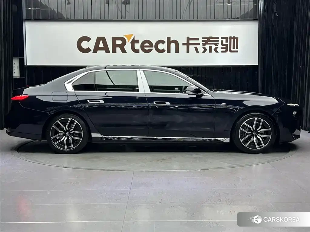 BMW 7 series id 4512982 из Китая 21