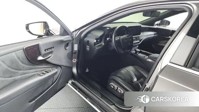 Lexus LS500 5th generation id 3787846 из Кореи 19