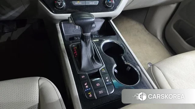 Kia The New Carnival id 3504616 из Кореи 19