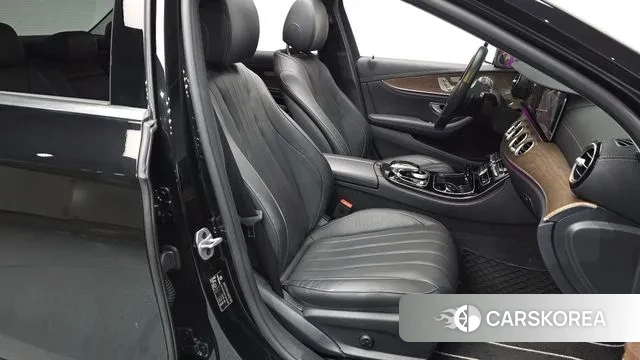 Mercedes-Benz E-Class W213 id 3454564 из Кореи 19