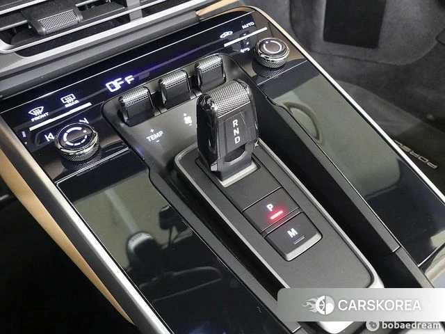 Porsche 911(992) id 4619986 из Кореи 19