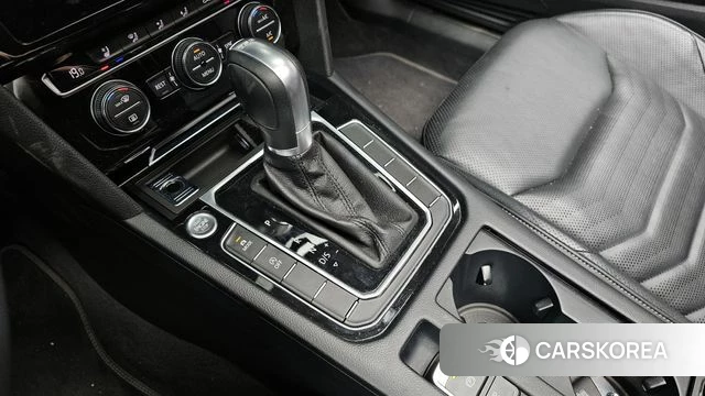 Volkswagen Arteon id 4310835 из Кореи 19