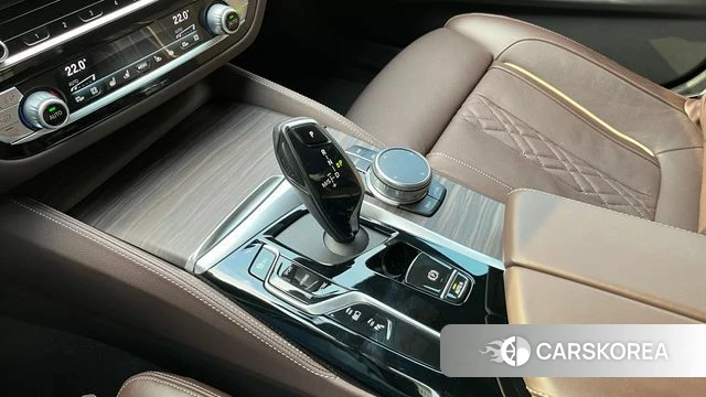 BMW 5 Series (G30) id 4671920 из Кореи 11