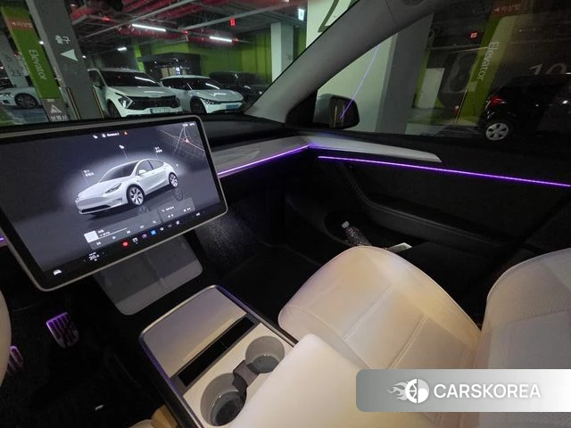 Tesla Model Y id 4511278 из Кореи 9