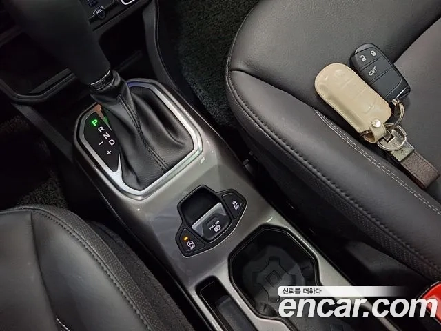 Jeep Renegade id 2949437 из Кореи 19