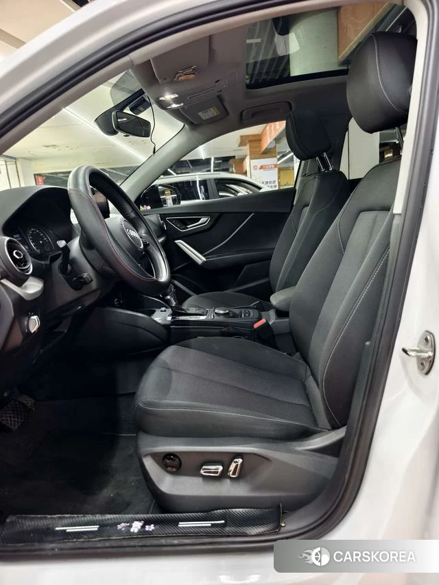 Audi Q2L id 4258272 из Китая 9